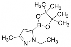 1-ethyl-3-methyl-5-(4,4,5,5-tetramethyl-1,3,2-dioxaborolan-2-yl)-1H-pyrazole